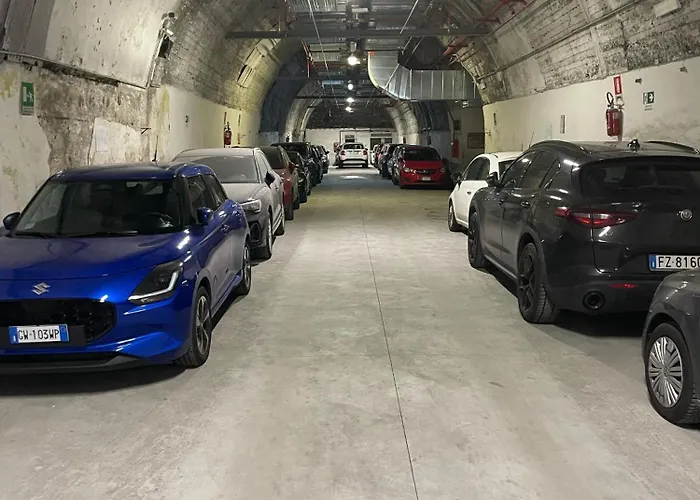Deluxe Apartment Self Check In Parking